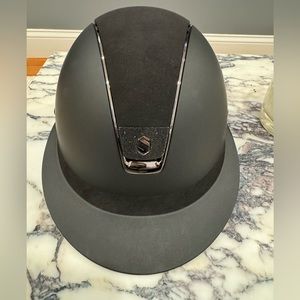 Custom Miss Shield - 6 1/2-7S